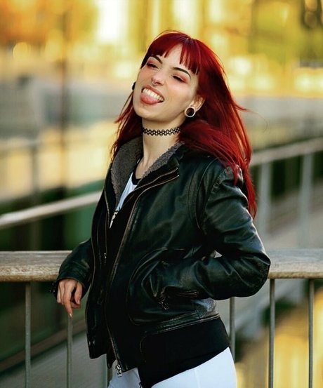 euforia 女優 画像