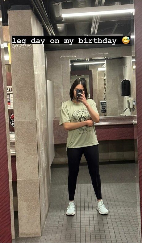 ぽっちゃり黒人OnlyFans HD 画像