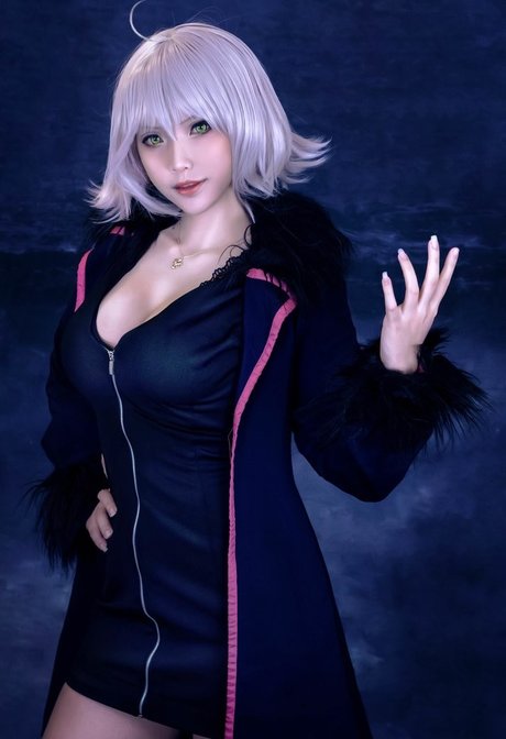 金髪の射精OnlyFans ポルノグラフィック 写真