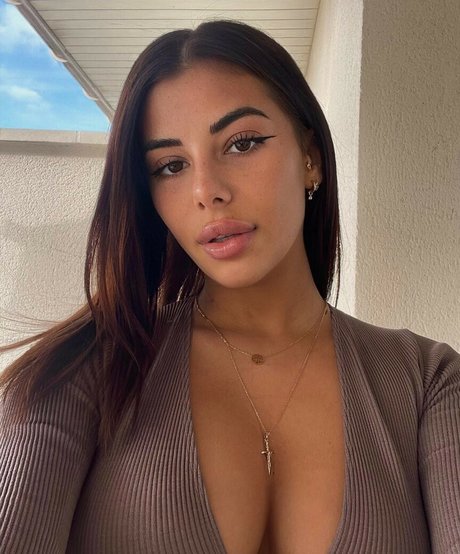 マイクロTバックOnlyFans パーフェクト 写真