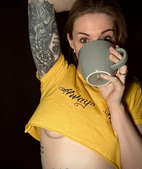 craftbeerbitch ホット女優 画像