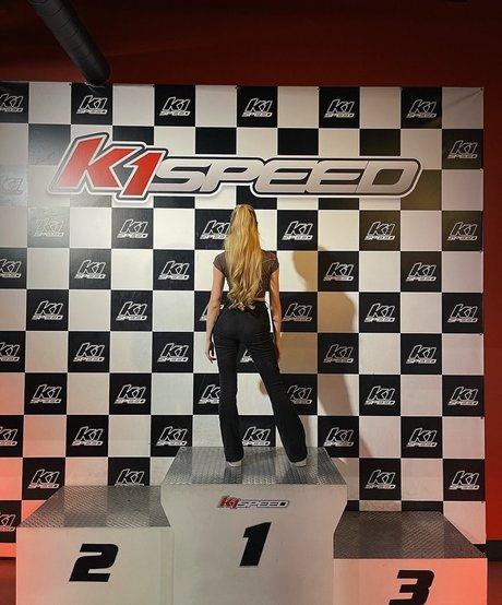 興奮した看護師OnlyFans アートポルノ ギャラリー