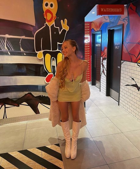 最高のプッシーオンリーファンズ 可愛い 画像