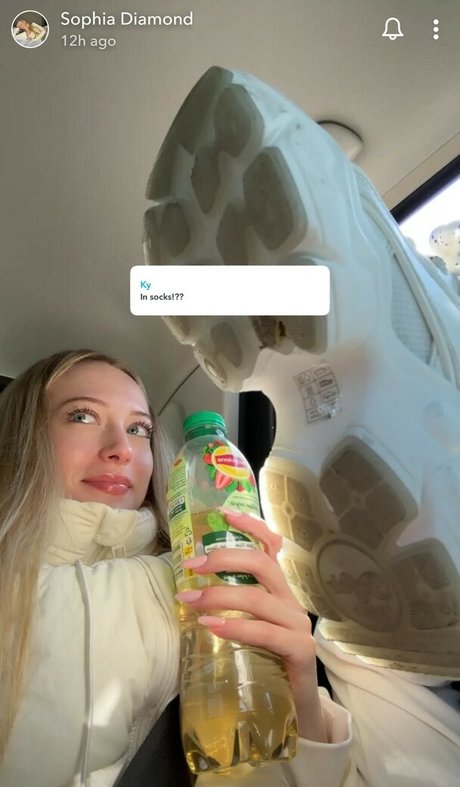 アンバー・オンリーファンズ ポルノ 写真