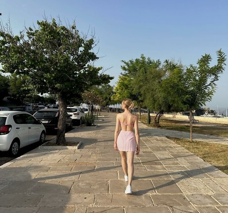 ロールプレイオンリーファン 無料アダルト 画像