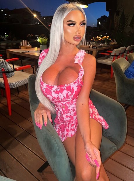 Lea Keler かわいいスター ギャラリー