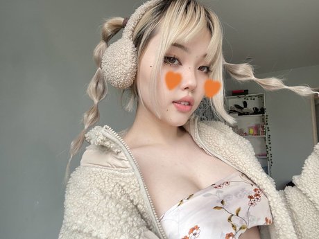 巨乳の赤毛オンリーファンズ エロチック 写真