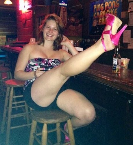 アジア人 ノーPPV オンリーファンズ xxx 写真