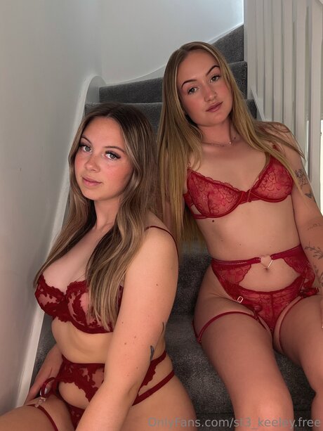 St3 Keeley Free トップポルノスター 写真