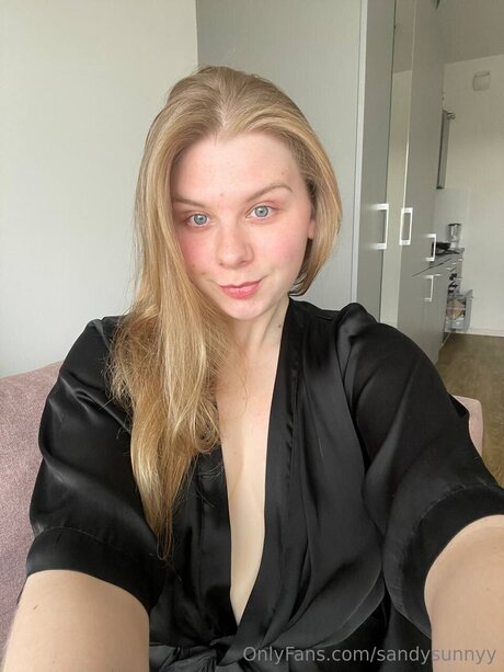 オンリーファンズでのセクスティング ヌード 写真