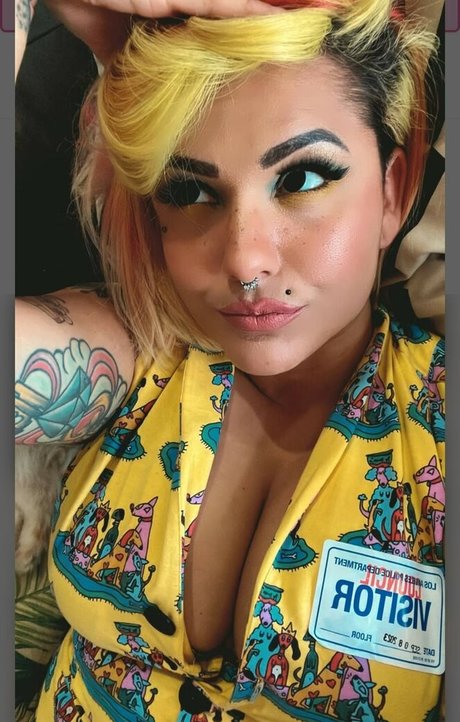 TheZombiUnicorn 独占女優 写真