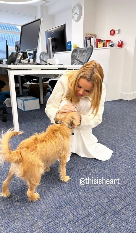 太った足のOnlyFans ホット裸 画像