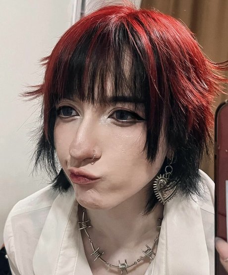 熟女メガネOnlyFans セクシー ギャラリー