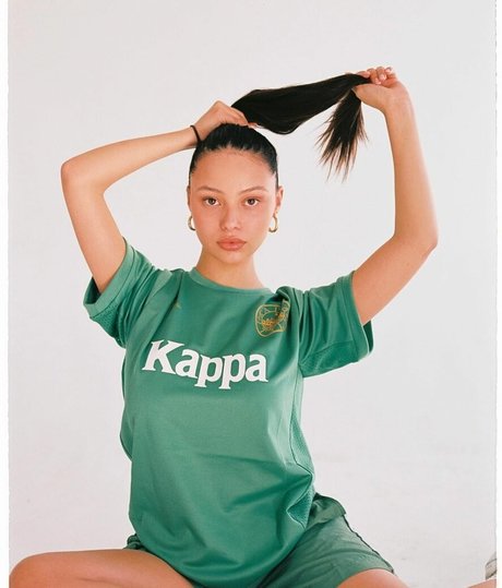 Fiona Barron ポルノスター ヌード 写真