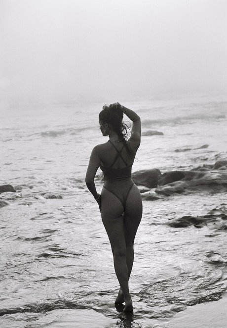 アジアンゴス オンリーファンズ トップ 画像