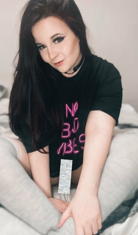 sierranyxfree 裸モデル 写真