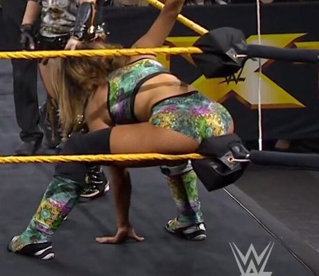 黒人レズビアンオンリーファンズ ポルノ 写真