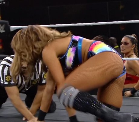 お金 オンリーファンズ ベスト 写真