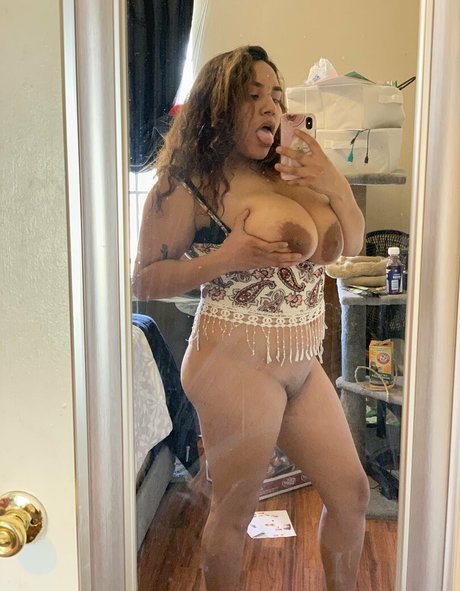 巨乳ティーンオンリーファンズ セクシーヌード ギャラリー