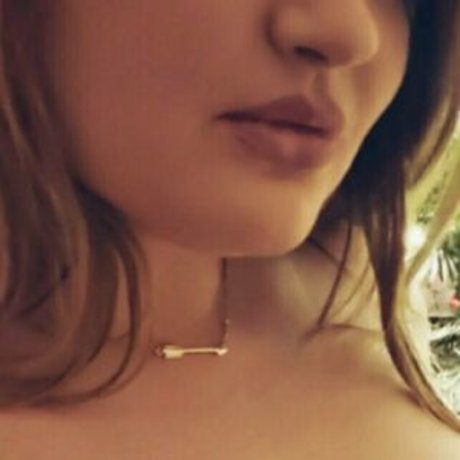 queencheeks69 ポルノ女優 写真