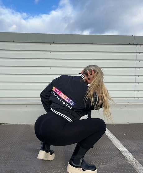 Evie Garbe ポルノスター 素敵 写真