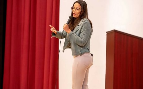 ダーティトークオンリーファンズ パーフェクト 写真