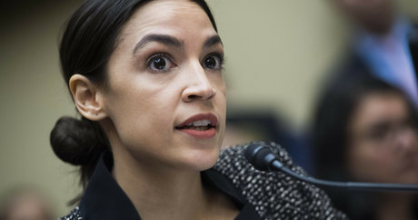 Alexandria Ocasio Cortez 完璧なスター 画像