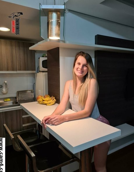 巨乳 パイズリ OnlyFans xxx ギャラリー