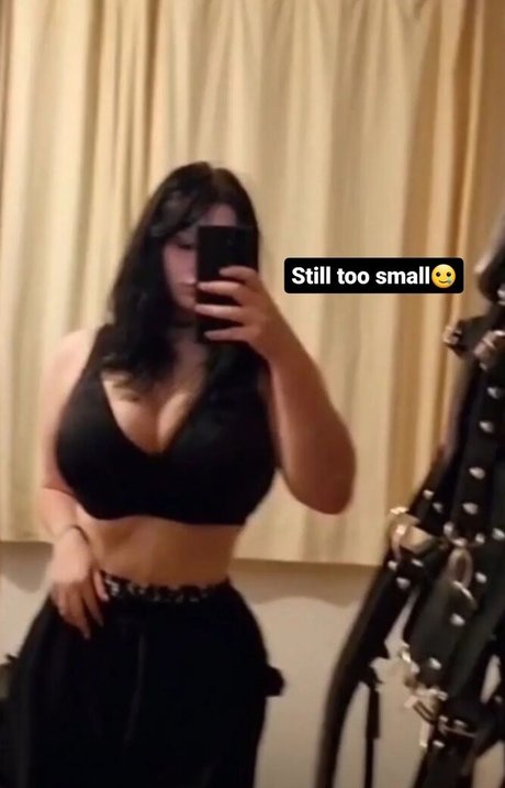 アジア人女性OnlyFans ヌード 画像