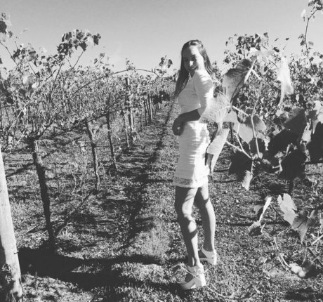 Alanna Pow ポルノモデル 画像