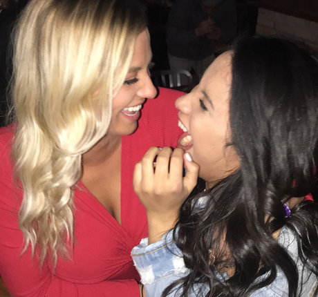 BBWシーメールオンリーファンズ ポルノ 画像