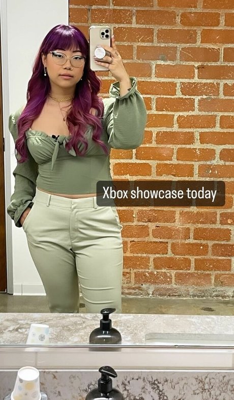 妊娠中のアジア人オンリーファンズ ポルノ アーカイブ