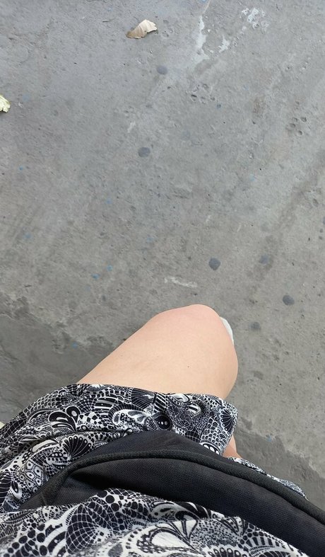 巨乳で曲線美のOnlyFans エロチック 画像