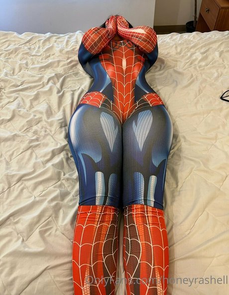 イギリスのプッシーOnlyFans ポルノグラフィック アーカイブ