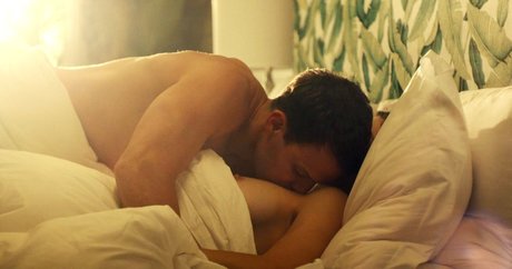 オルタナティブオンリーファン アート裸 写真