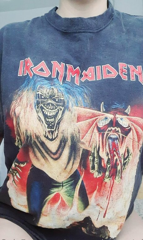 ヴィゴ・オンリーファンズ 無料ヌード 画像