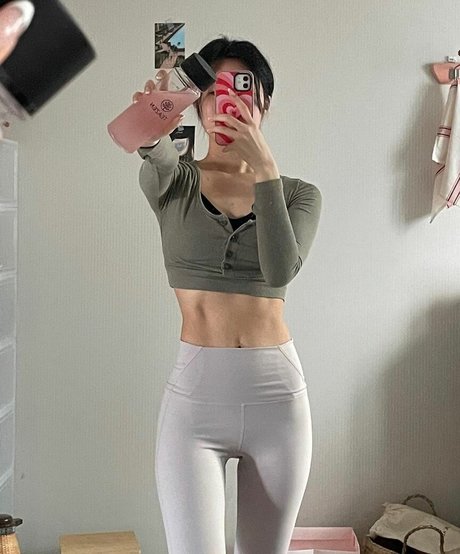 赤毛ティーンオンリーファンズ ポルノ ギャラリー