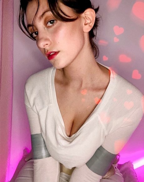 Art by livvv アートスター 画像