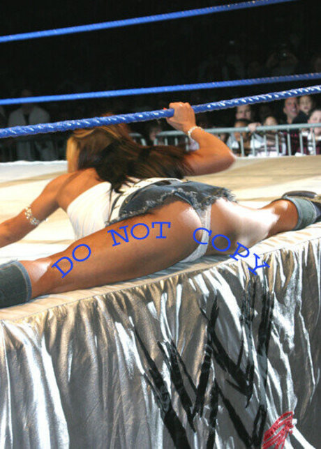 巨大な天然おっぱいオンリーファンズ セクシー ギャラリー