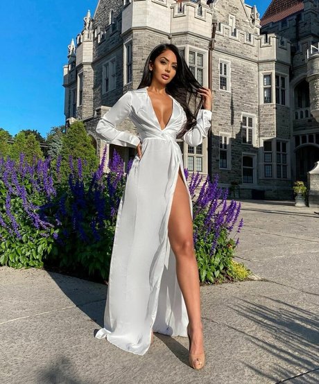 Aneeqa Farid HDポルノスター 画像