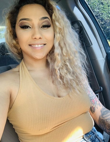 nadia bynature 完璧なスター 写真