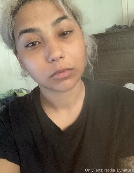 nadia bynature xxxポルノスター ギャラリー