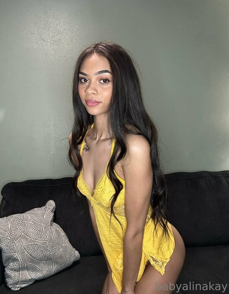 babyalinakay 完璧なスター 画像