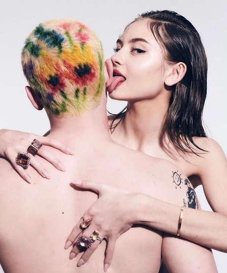 若い黒人女性オンリーファンズ 美しいポルノ ギャラリー