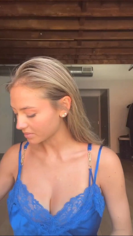 Leni Klum エロティックなモデル アーカイブ