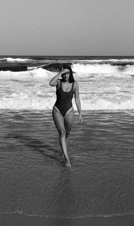 赤毛のソロOnlyFans ホットヌード 写真