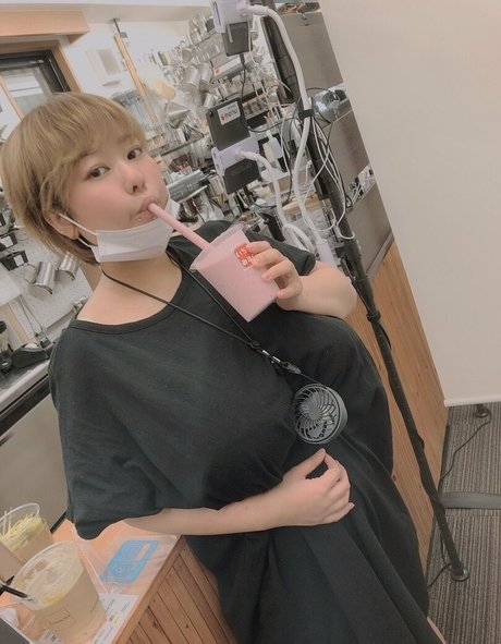 Pchan666 美しいポルノスター 写真
