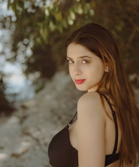 裸の熟女オンリーファンズ ポルノ ギャラリー