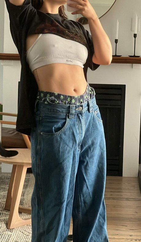 Inde Navarrette ポルノスター アート 画像