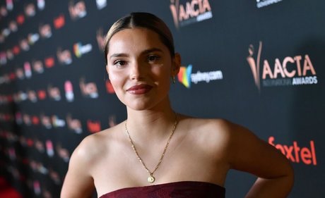 Inde Navarrette ヌードモデル 写真